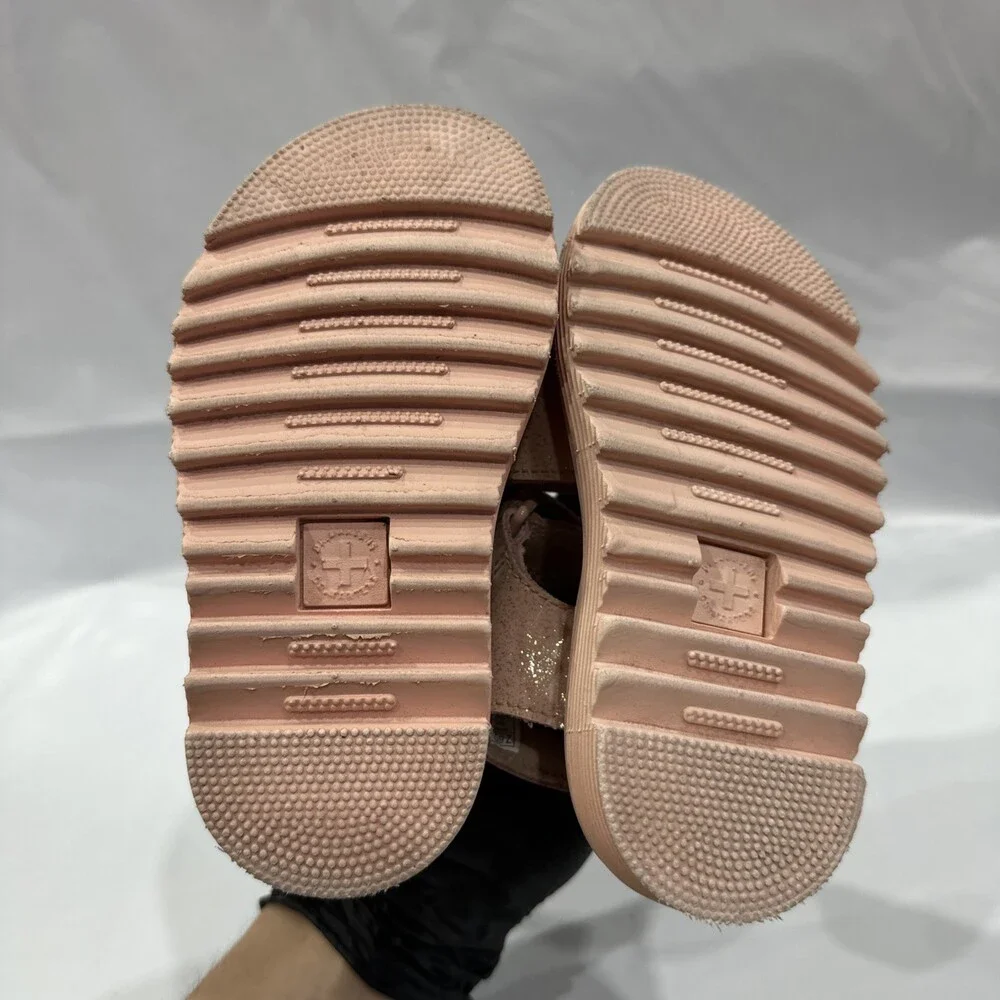 Dr. Martens Marlowe Hearts Sandals Toddlers Girls 9 Powder Pink Glitter EBS2723
